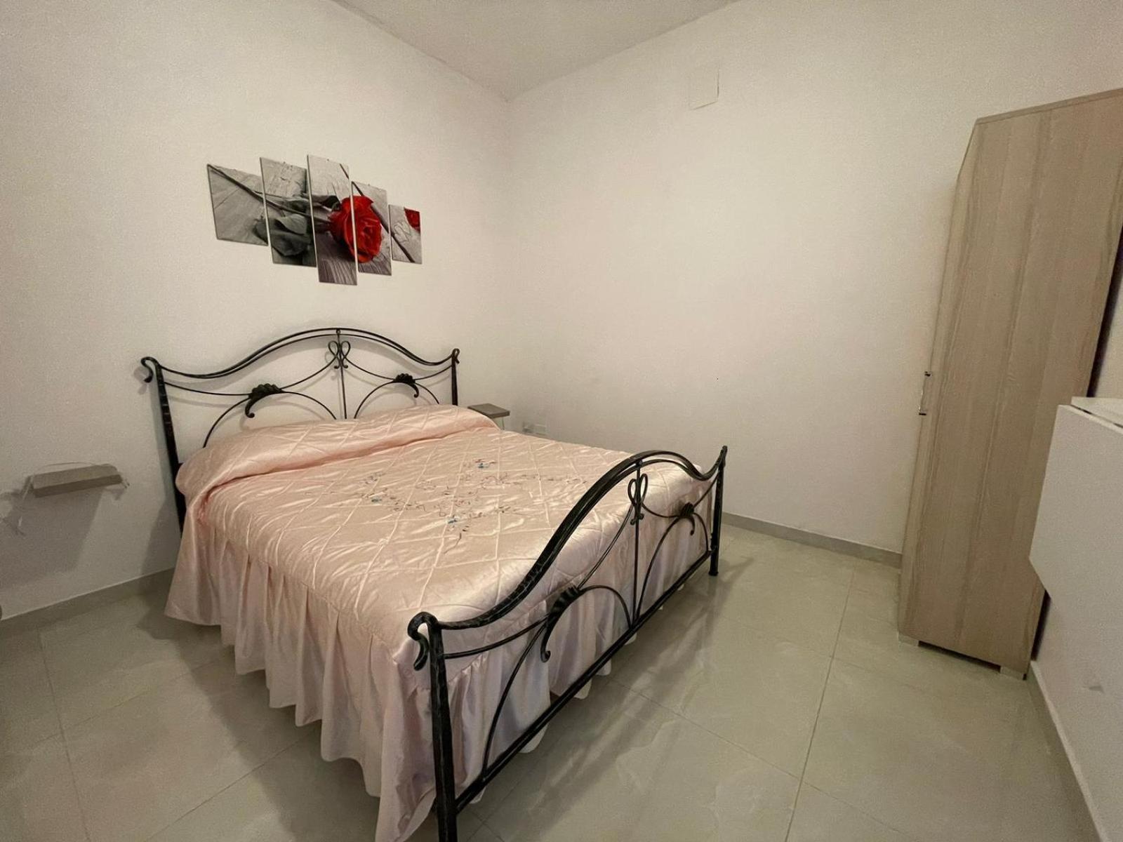 Lu Sole, Lu Mare E Lu Ientu Villa Torre Lapillo Exteriör bild